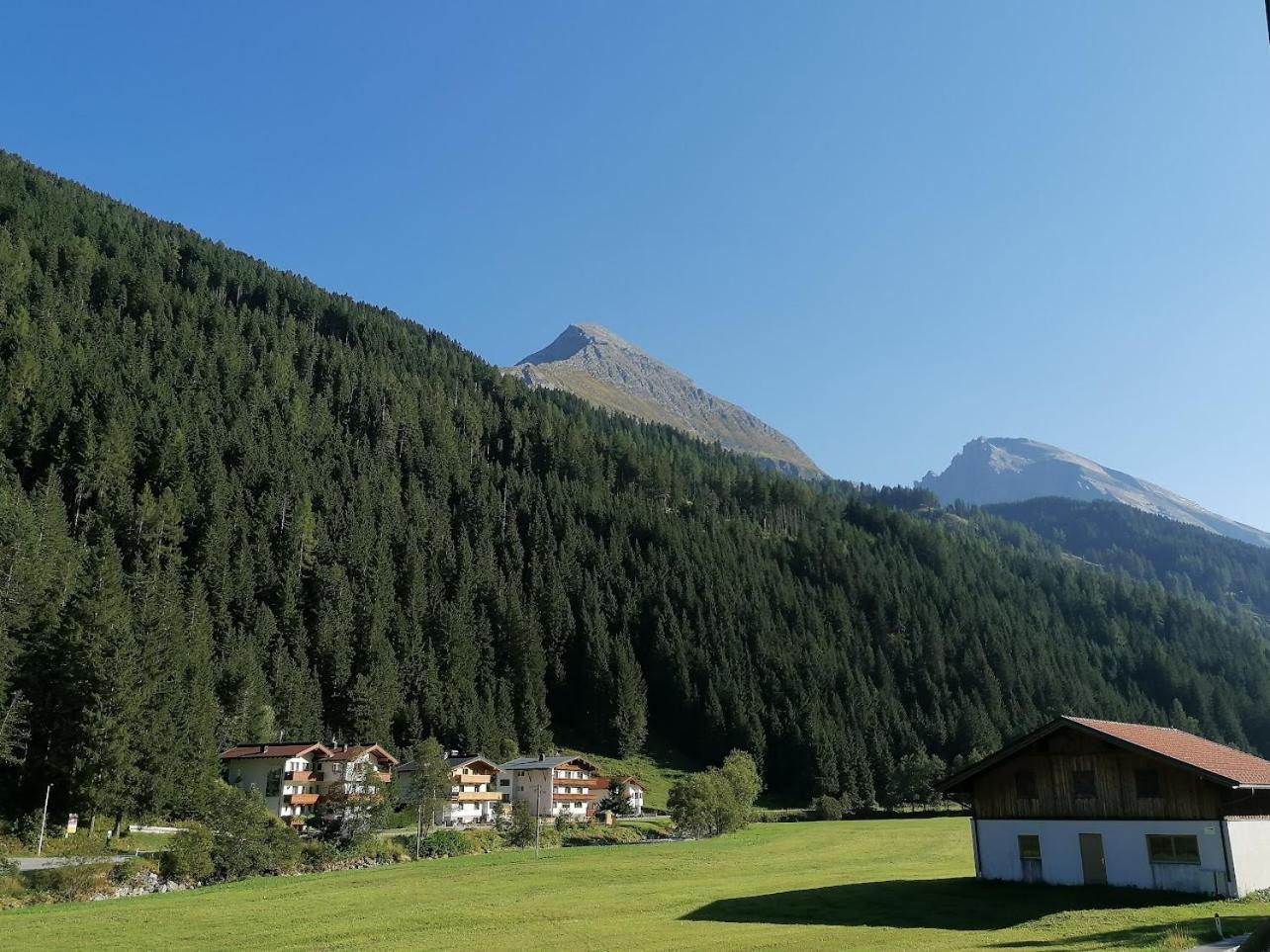 Alps Tux Lägenhet Exteriör bild