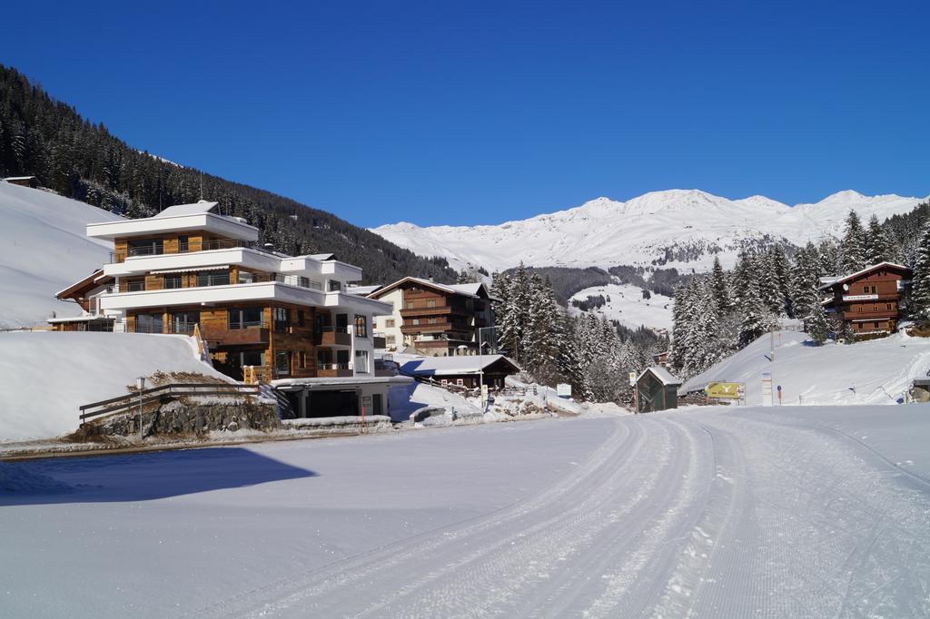 Alps Tux Lägenhet Exteriör bild